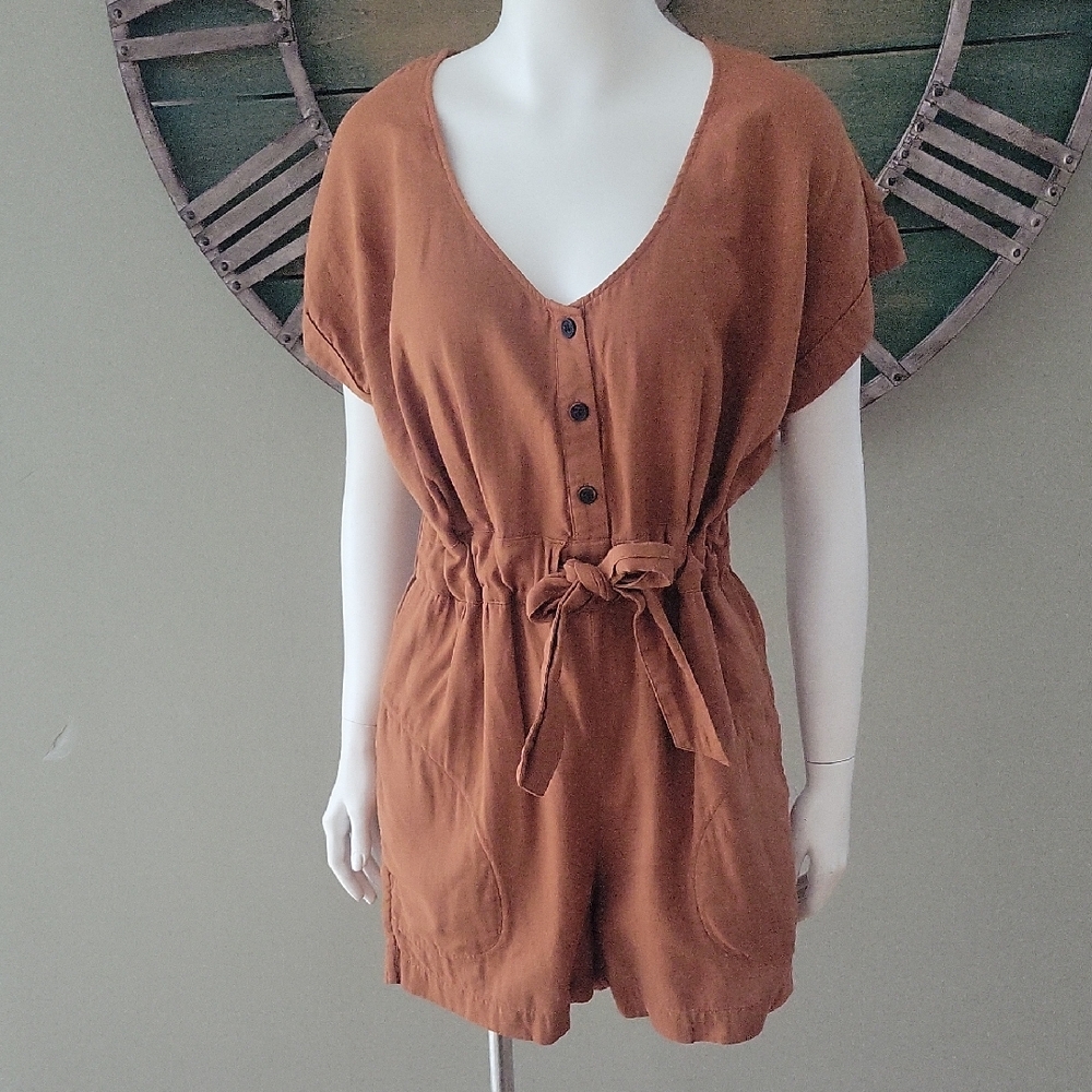 Patagonia Organic Cotton Gauze Romper with Tie Waist and V-Neckline